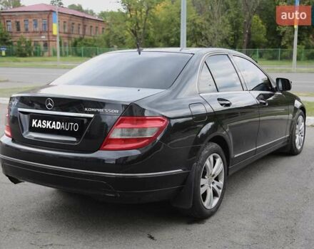 Чорний Мерседес Ц-Клас, об'ємом двигуна 1.8 л та пробігом 180 тис. км за 9800 $, фото 3 на Automoto.ua