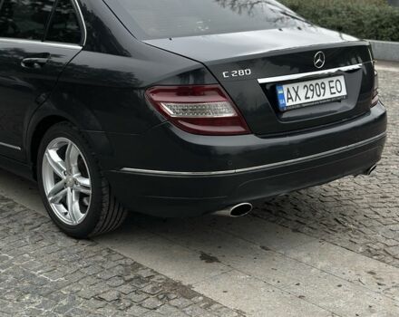 Чорний Мерседес Ц-Клас, об'ємом двигуна 3 л та пробігом 300 тис. км за 8200 $, фото 9 на Automoto.ua