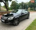 Черный Мерседес Ц-Класс, объемом двигателя 2.15 л и пробегом 350 тыс. км за 8300 $, фото 1 на Automoto.ua