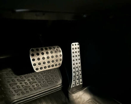 Чорний Мерседес Ц-Клас, об'ємом двигуна 1.8 л та пробігом 67 тис. км за 11500 $, фото 30 на Automoto.ua