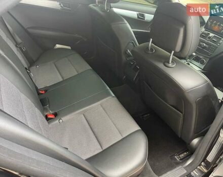 Мерседес Ц-Класс 2008 в Одессе на Automoto.ua Черный Мерседес Ц-Класс, объемом двигателя 1.8 л и пробегом 128 тыс. км за 10300 $, фото 20 на Automoto.ua