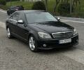 Чорний Мерседес Ц-Клас, об'ємом двигуна 3 л та пробігом 300 тис. км за 8200 $, фото 6 на Automoto.ua