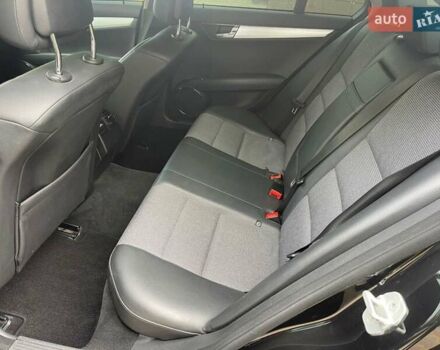 Мерседес Ц-Класс 2008 в Одессе на Automoto.ua Черный Мерседес Ц-Класс, объемом двигателя 1.8 л и пробегом 128 тыс. км за 10300 $, фото 21 на Automoto.ua