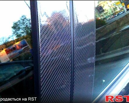 Чорний Мерседес Ц-Клас, об'ємом двигуна 3 л та пробігом 221 тис. км за 13900 $, фото 4 на Automoto.ua