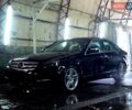 Черный Мерседес Ц-Класс, объемом двигателя 0 л и пробегом 221 тыс. км за 9400 $, фото 1 на Automoto.ua