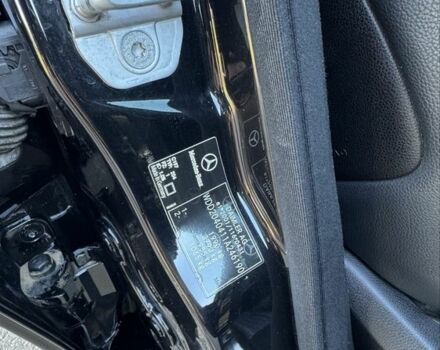 Чорний Мерседес Ц-Клас, об'ємом двигуна 1.8 л та пробігом 250 тис. км за 7500 $, фото 7 на Automoto.ua