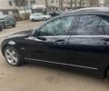 Черный Мерседес Ц-Класс, объемом двигателя 3 л и пробегом 211 тыс. км за 9000 $, фото 7 на Automoto.ua