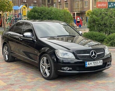 Мерседес Ц-Класс 2008 в Одессе на Automoto.ua Черный Мерседес Ц-Класс, объемом двигателя 1.8 л и пробегом 128 тыс. км за 10300 $, фото 11 на Automoto.ua