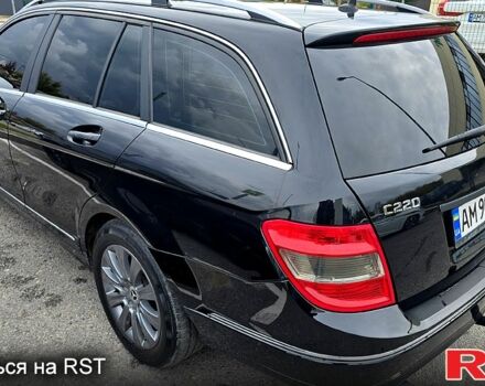 Черный Мерседес Ц-Класс, объемом двигателя 2.2 л и пробегом 294 тыс. км за 8100 $, фото 2 на Automoto.ua