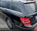 Черный Мерседес Ц-Класс, объемом двигателя 2.2 л и пробегом 294 тыс. км за 8100 $, фото 2 на Automoto.ua