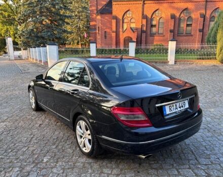 Чорний Мерседес Ц-Клас, об'ємом двигуна 1.8 л та пробігом 247 тис. км за 2500 $, фото 2 на Automoto.ua