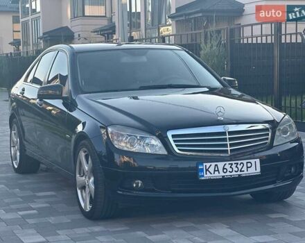 Чорний Мерседес Ц-Клас, об'ємом двигуна 1.8 л та пробігом 270 тис. км за 8900 $, фото 6 на Automoto.ua