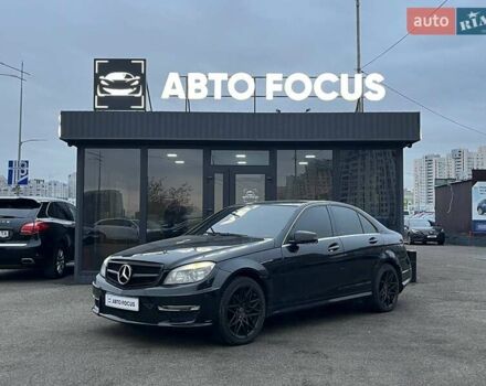 Черный Мерседес Ц-Класс, объемом двигателя 1.8 л и пробегом 256 тыс. км за 8990 $, фото 3 на Automoto.ua
