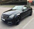 Чорний Мерседес Ц-Клас, об'ємом двигуна 3 л та пробігом 160 тис. км за 12800 $, фото 19 на Automoto.ua