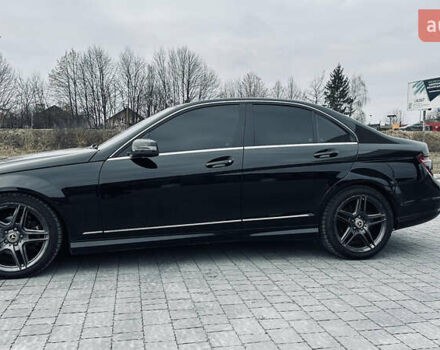Черный Мерседес Ц-Класс, объемом двигателя 3 л и пробегом 172 тыс. км за 10800 $, фото 5 на Automoto.ua