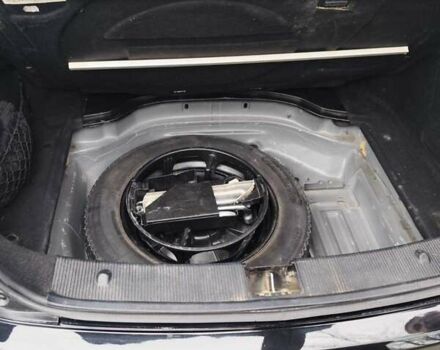 Чорний Мерседес Ц-Клас, об'ємом двигуна 2.1 л та пробігом 350 тис. км за 10800 $, фото 7 на Automoto.ua