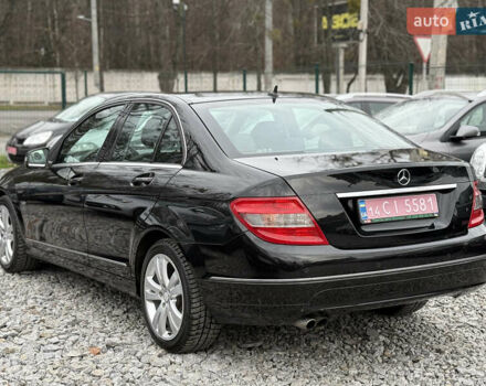 Чорний Мерседес Ц-Клас, об'ємом двигуна 1.8 л та пробігом 217 тис. км за 10850 $, фото 11 на Automoto.ua