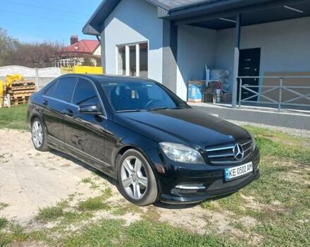 Черный Мерседес Ц-Класс, объемом двигателя 3 л и пробегом 211 тыс. км за 12300 $, фото 11 на Automoto.ua