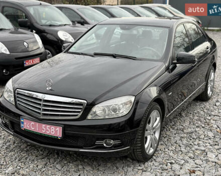Чорний Мерседес Ц-Клас, об'ємом двигуна 1.8 л та пробігом 217 тис. км за 10850 $, фото 3 на Automoto.ua