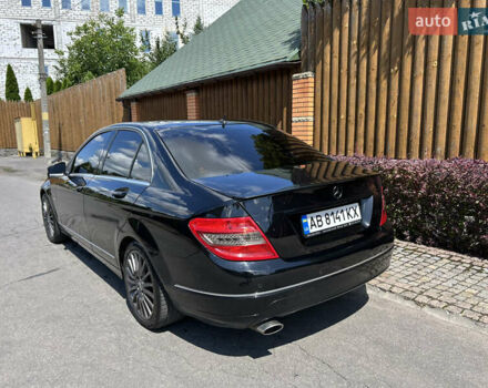 Чорний Мерседес Ц-Клас, об'ємом двигуна 2.1 л та пробігом 290 тис. км за 10500 $, фото 10 на Automoto.ua