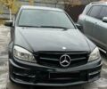 Чорний Мерседес Ц-Клас, об'ємом двигуна 1.8 л та пробігом 300 тис. км за 9700 $, фото 2 на Automoto.ua
