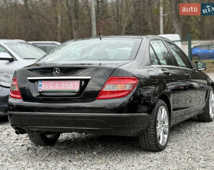 Чорний Мерседес Ц-Клас, об'ємом двигуна 1.8 л та пробігом 217 тис. км за 10850 $, фото 10 на Automoto.ua