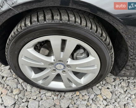 Чорний Мерседес Ц-Клас, об'ємом двигуна 1.8 л та пробігом 217 тис. км за 10850 $, фото 34 на Automoto.ua