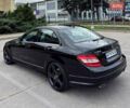 Чорний Мерседес Ц-Клас, об'ємом двигуна 3 л та пробігом 160 тис. км за 12800 $, фото 1 на Automoto.ua