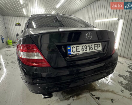 Черный Мерседес Ц-Класс, объемом двигателя 2.2 л и пробегом 253 тыс. км за 9800 $, фото 5 на Automoto.ua