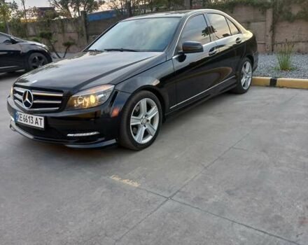 Черный Мерседес Ц-Класс, объемом двигателя 3 л и пробегом 211 тыс. км за 12300 $, фото 1 на Automoto.ua