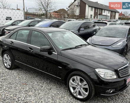 Чорний Мерседес Ц-Клас, об'ємом двигуна 1.8 л та пробігом 217 тис. км за 10850 $, фото 6 на Automoto.ua