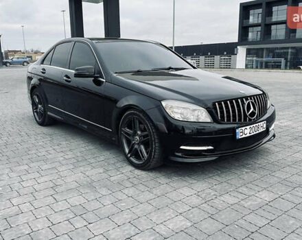 Черный Мерседес Ц-Класс, объемом двигателя 3 л и пробегом 172 тыс. км за 10800 $, фото 3 на Automoto.ua