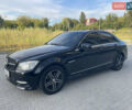 Чорний Мерседес Ц-Клас, об'ємом двигуна 3 л та пробігом 315 тис. км за 7998 $, фото 9 на Automoto.ua