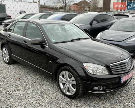 Чорний Мерседес Ц-Клас, об'ємом двигуна 1.8 л та пробігом 217 тис. км за 10850 $, фото 2 на Automoto.ua