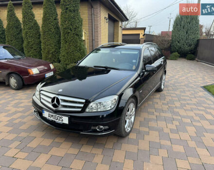 Чорний Мерседес Ц-Клас, об'ємом двигуна 2.14 л та пробігом 349 тис. км за 9950 $, фото 1 на Automoto.ua