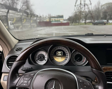 Чорний Мерседес Ц-Клас, об'ємом двигуна 1.8 л та пробігом 163 тис. км за 12599 $, фото 10 на Automoto.ua