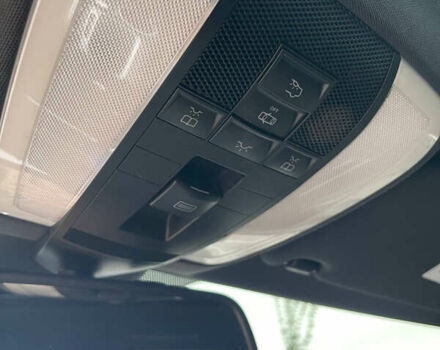 Чорний Мерседес Ц-Клас, об'ємом двигуна 3 л та пробігом 105 тис. км за 13000 $, фото 27 на Automoto.ua