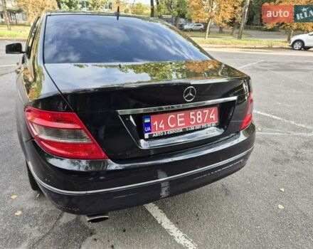 Чорний Мерседес Ц-Клас, об'ємом двигуна 1.8 л та пробігом 230 тис. км за 11000 $, фото 50 на Automoto.ua