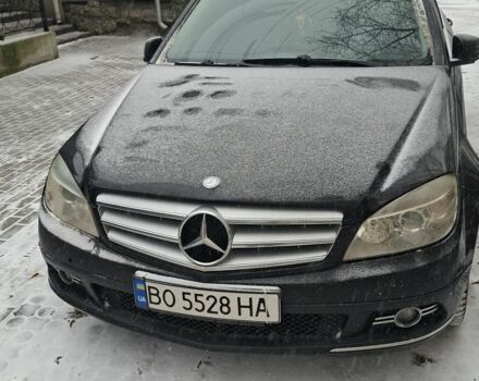 Чорний Мерседес Ц-Клас, об'ємом двигуна 1.8 л та пробігом 180 тис. км за 10500 $, фото 4 на Automoto.ua