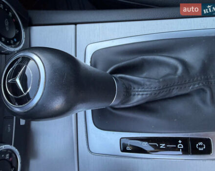 Мерседес Ц-Класс 2011 в Киеве на Automoto.ua Черный Мерседес Ц-Класс, объемом двигателя 1.8 л и пробегом 147 тыс. км за 12000 $, фото 10 на Automoto.ua