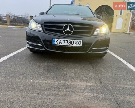 Черный Мерседес Ц-Класс, объемом двигателя 1.8 л и пробегом 59 тыс. км за 14500 $, фото 5 на Automoto.ua