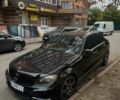 Черный Мерседес Ц-Класс, объемом двигателя 3 л и пробегом 168 тыс. км за 12698 $, фото 1 на Automoto.ua