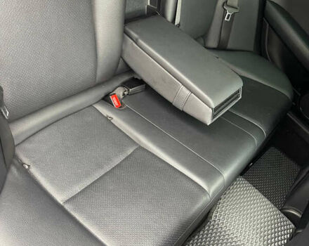 Черный Мерседес Ц-Класс, объемом двигателя 3 л и пробегом 105 тыс. км за 12000 $, фото 45 на Automoto.ua