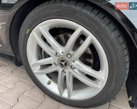 Черный Мерседес Ц-Класс, объемом двигателя 3 л и пробегом 105 тыс. км за 12000 $, фото 66 на Automoto.ua