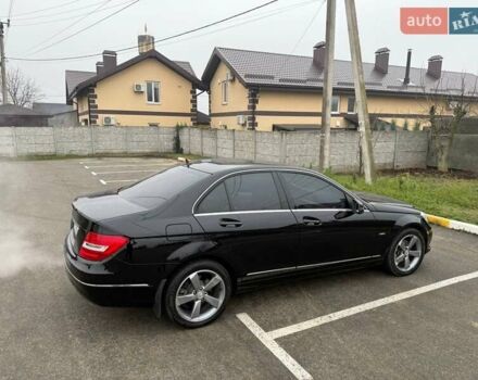 Черный Мерседес Ц-Класс, объемом двигателя 1.8 л и пробегом 59 тыс. км за 14500 $, фото 10 на Automoto.ua