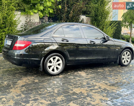 Мерседес Ц-Класс 2011 в Львове на Automoto.ua Черный Мерседес Ц-Класс, объемом двигателя 1.8 л и пробегом 129 тыс. км за 10800 $, фото 3 на Automoto.ua