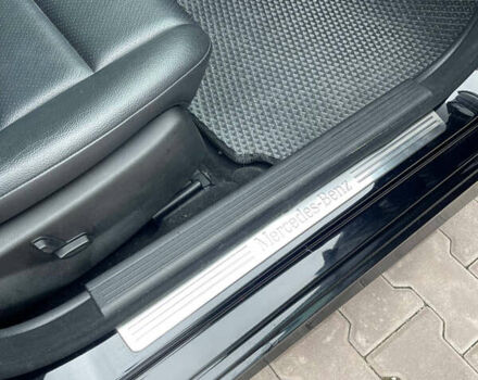 Черный Мерседес Ц-Класс, объемом двигателя 3 л и пробегом 105 тыс. км за 11555 $, фото 27 на Automoto.ua