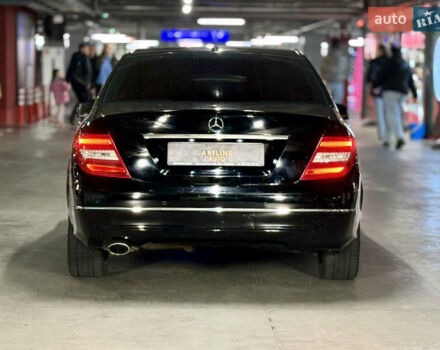 Чорний Мерседес Ц-Клас, об'ємом двигуна 1.8 л та пробігом 280 тис. км за 11999 $, фото 3 на Automoto.ua