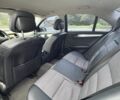 Черный Мерседес Ц-Класс, объемом двигателя 2.1 л и пробегом 190 тыс. км за 9500 $, фото 6 на Automoto.ua