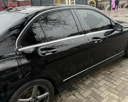 Чорний Мерседес Ц-Клас, об'ємом двигуна 1.8 л та пробігом 163 тис. км за 12599 $, фото 4 на Automoto.ua